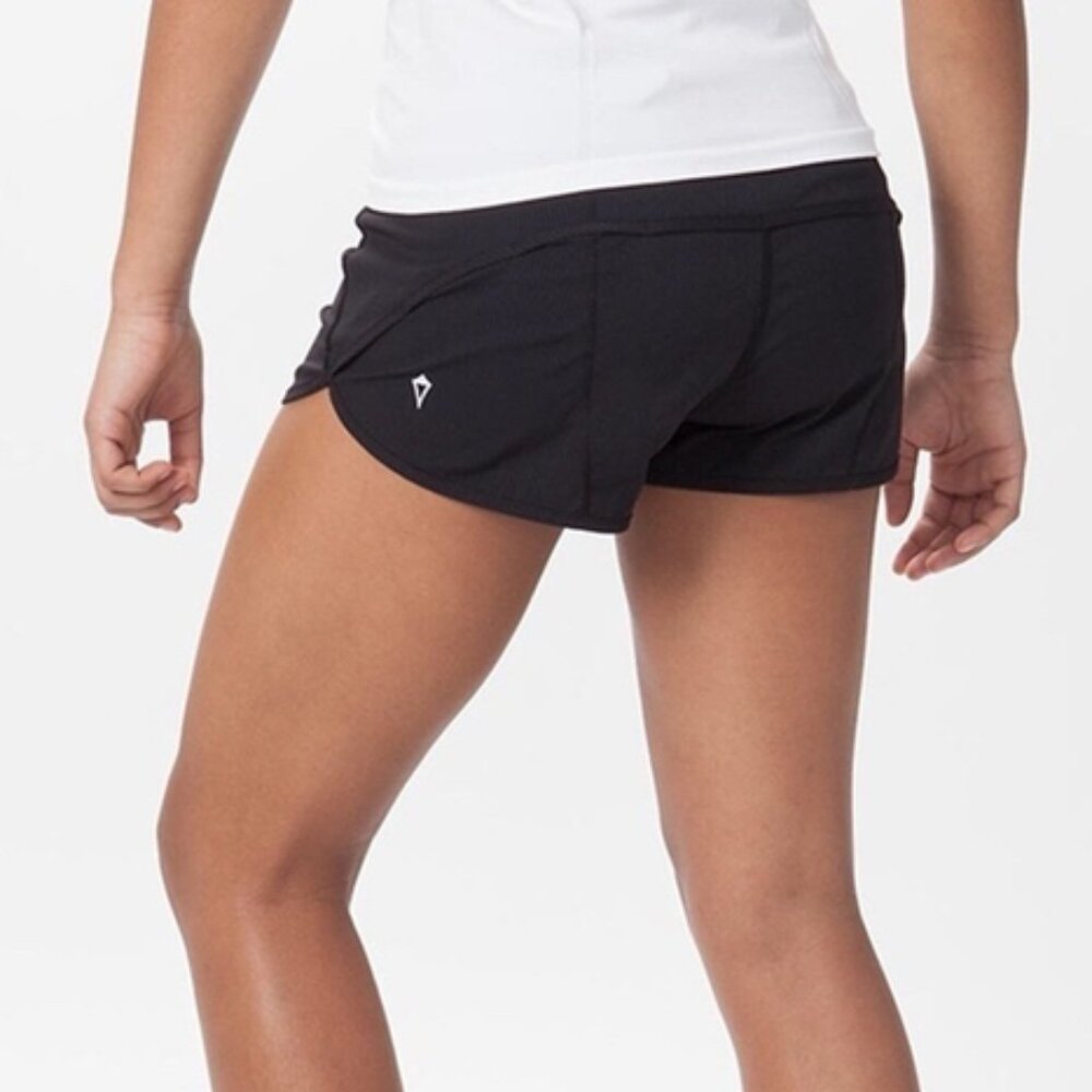 Ivivva Speedy Short *Black